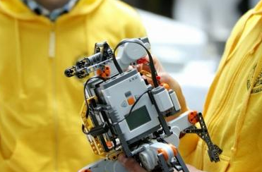 谷歌發(fā)布Open Roberta云平臺，推廣機(jī)器人編程