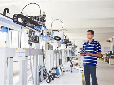 連碩科技成立機(jī)器人職教中心，欲填補(bǔ)機(jī)器人職教缺口