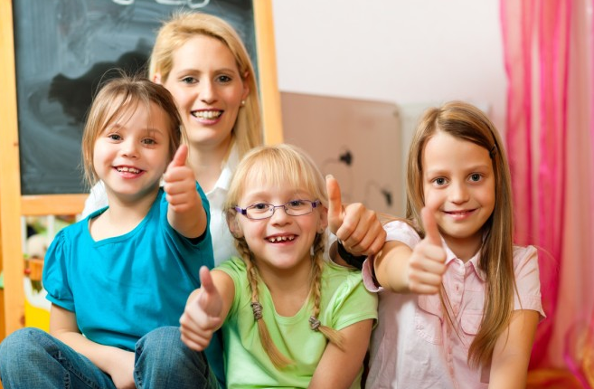 立思辰擬收購加誠博教，布局國際教育