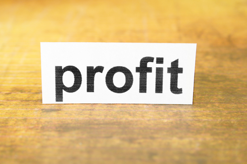 關(guān)于正保遠(yuǎn)程教育是否退市及校企合作盈利模式，都在這里