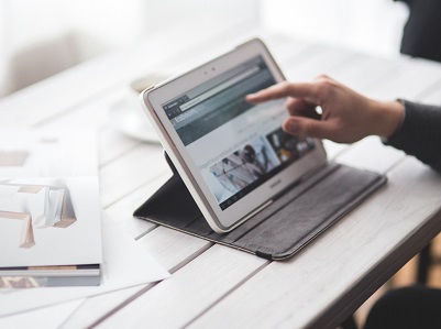 噠噠英語推美國學(xué)科課程，引進(jìn)美國本土教材